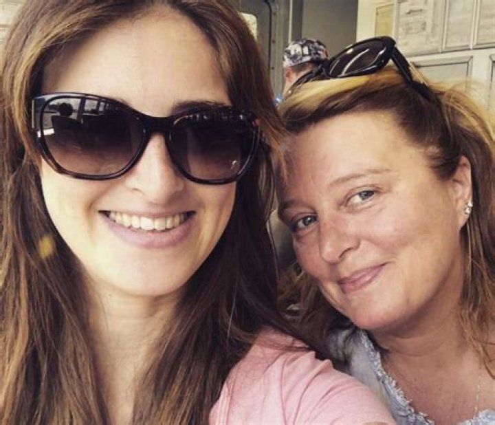 Alex Lange Family: Girlfriend, Siblings, Parents