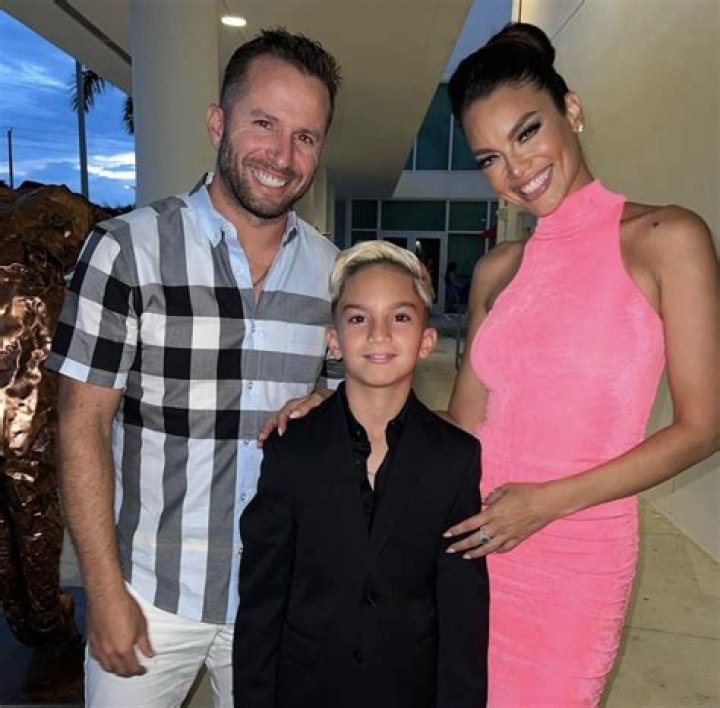J.J. Barea's Family: Wife, Kids, Brothers, Parents