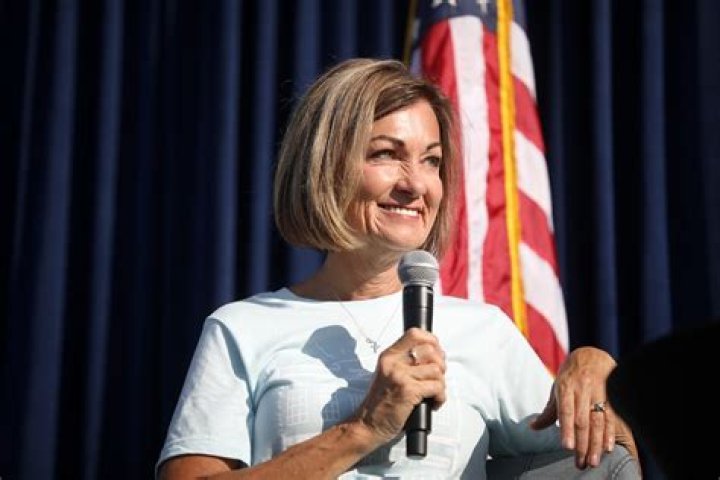 Kim Reynolds (Governor of Iowa) Salary, Net Worth, Wiki, Age, Husband, Children, Bio, Career, Facts