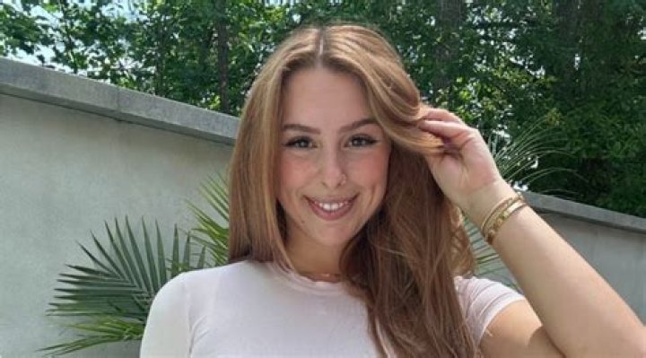 	Sophia Diamond (TikTok Star) Wiki, Bio, Age, Height, Weight, Measurements, Boyfriend, Net worth, Facts	