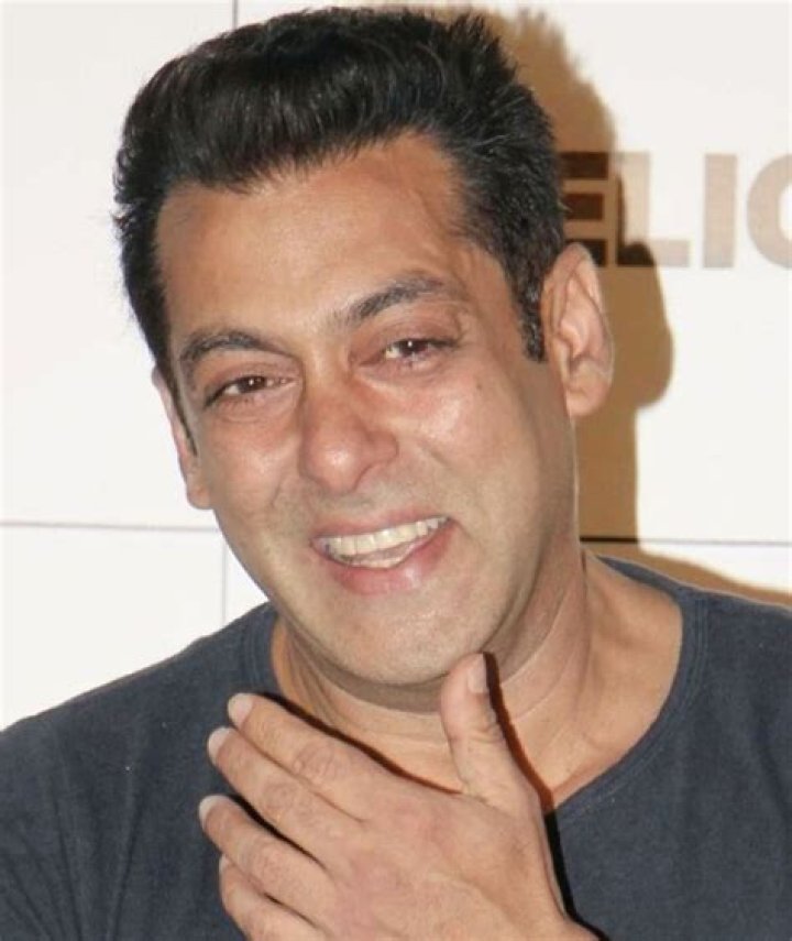 The Great Khali Wiki, Height, Weight, Age, Wife, Family, Biography & More